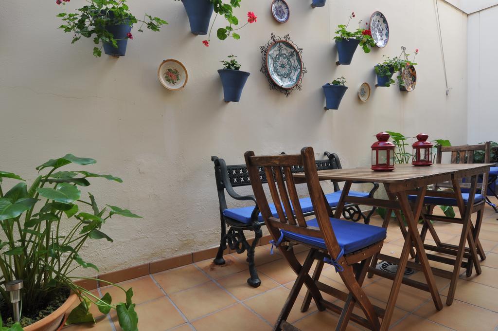Hostal Azahar Kordoba Bagian luar foto
