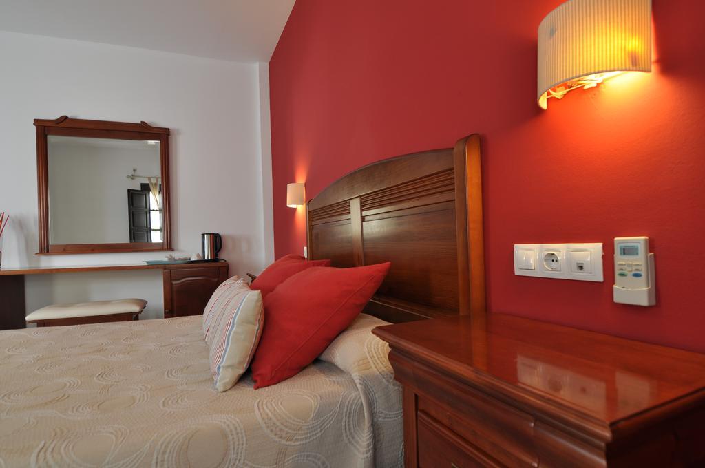 Hostal Azahar Kordoba Bagian luar foto