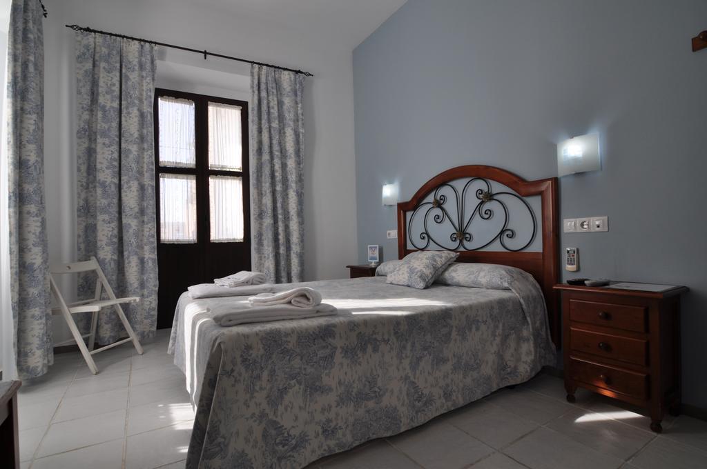 Hostal Azahar Kordoba Bagian luar foto