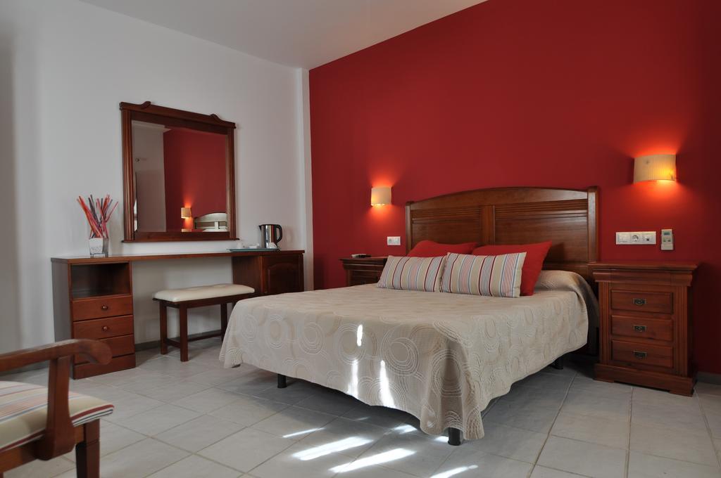 Hostal Azahar Kordoba Bagian luar foto