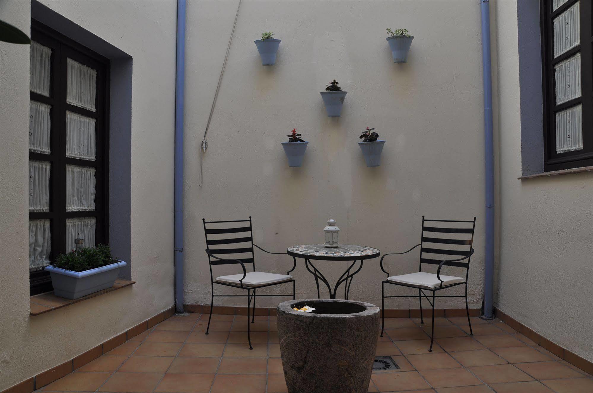 Hostal Azahar Kordoba Bagian luar foto